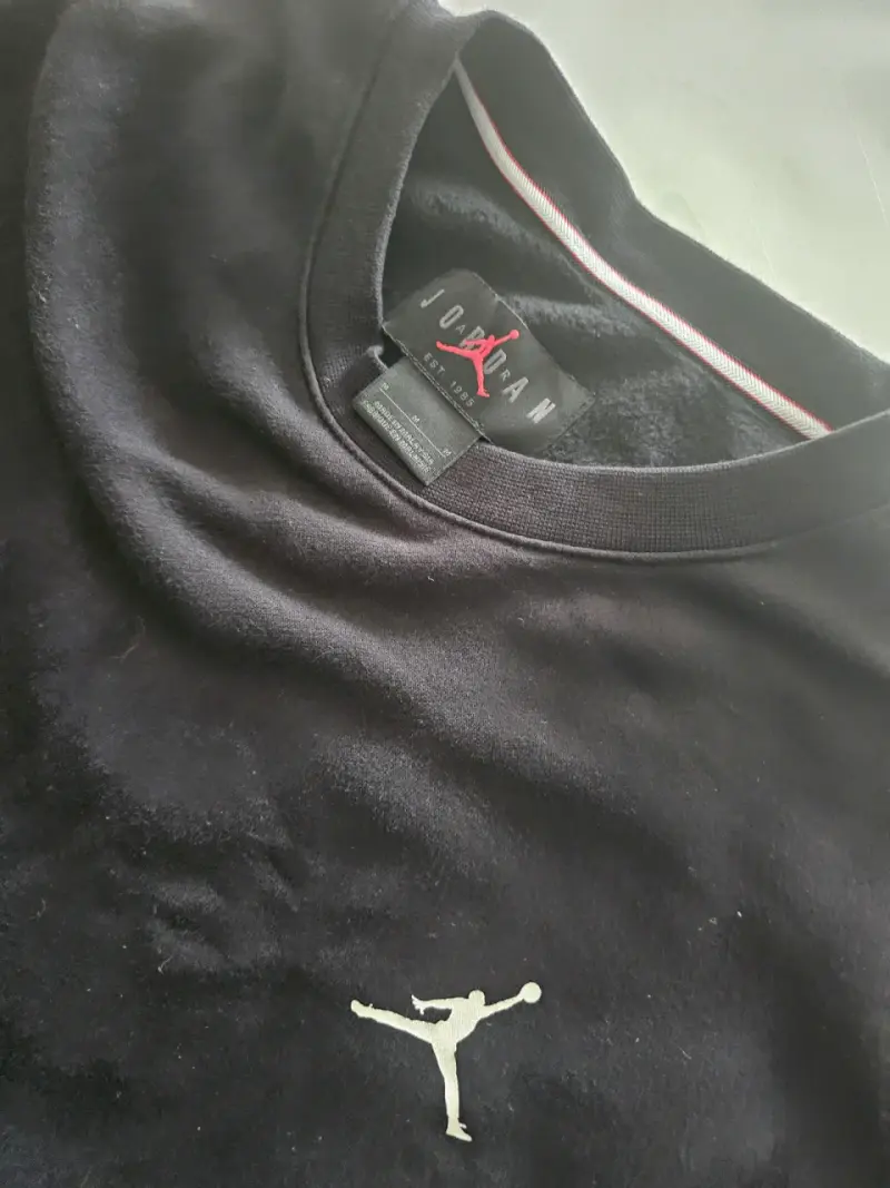 Polerón negro Jordan / M - 2