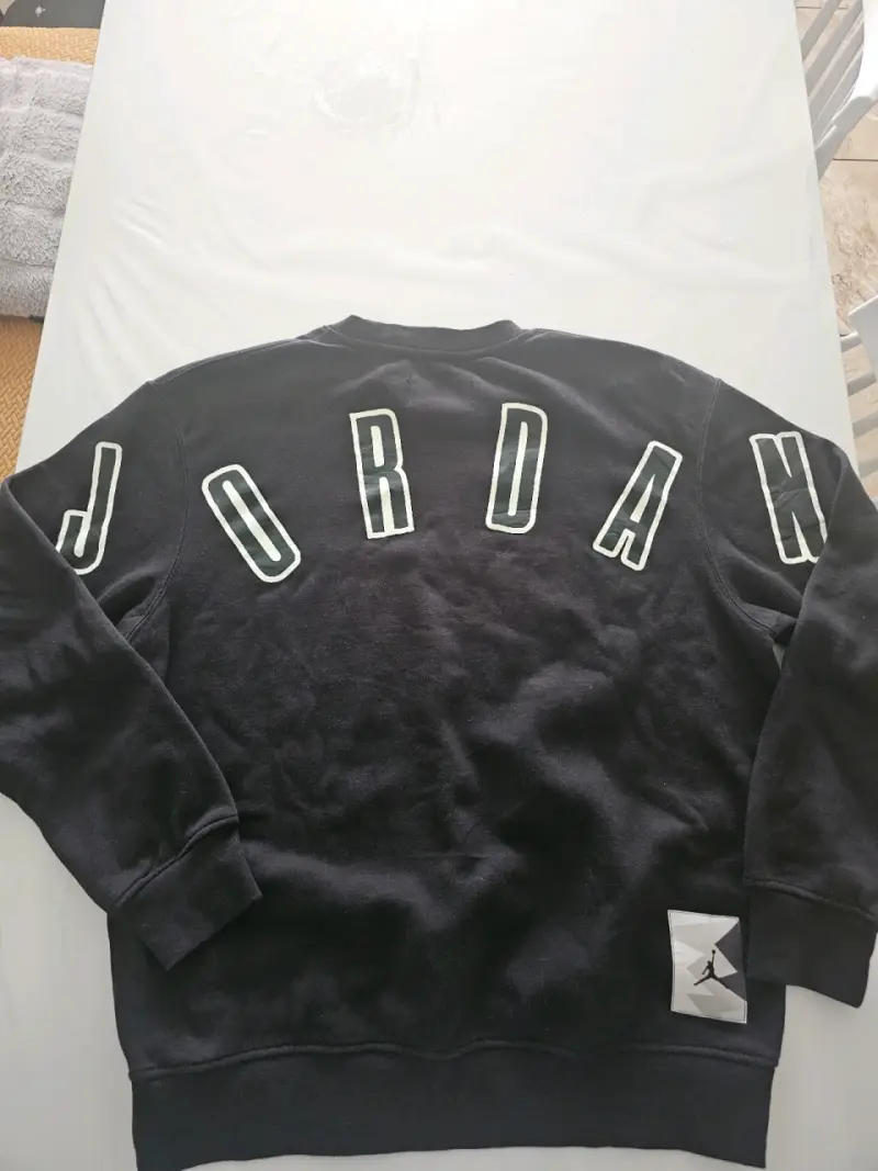 Polerón negro Jordan / M - 3