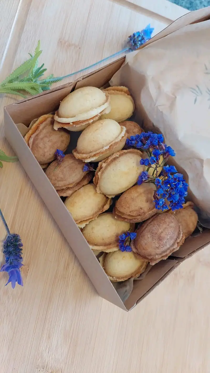 Caja de alfajores surtidos
