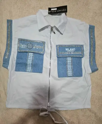 Camisa blanca y azul con cierre - miniatura 1