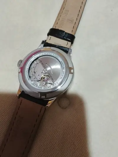 Reloj de pulsera negro y plateado festina - miniatura 3
