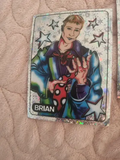 Set de cartas coleccionables brillantes - miniatura 2