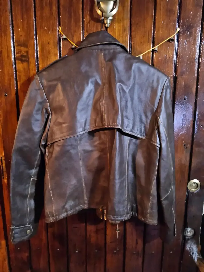 Chaqueta de cuero café - 3