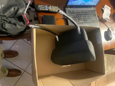 Reposacabezas para auto BMW - miniatura 1