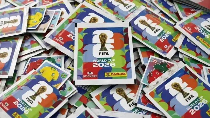 10 x $10.890 Sobres de láminas FIFA World Cup 2026