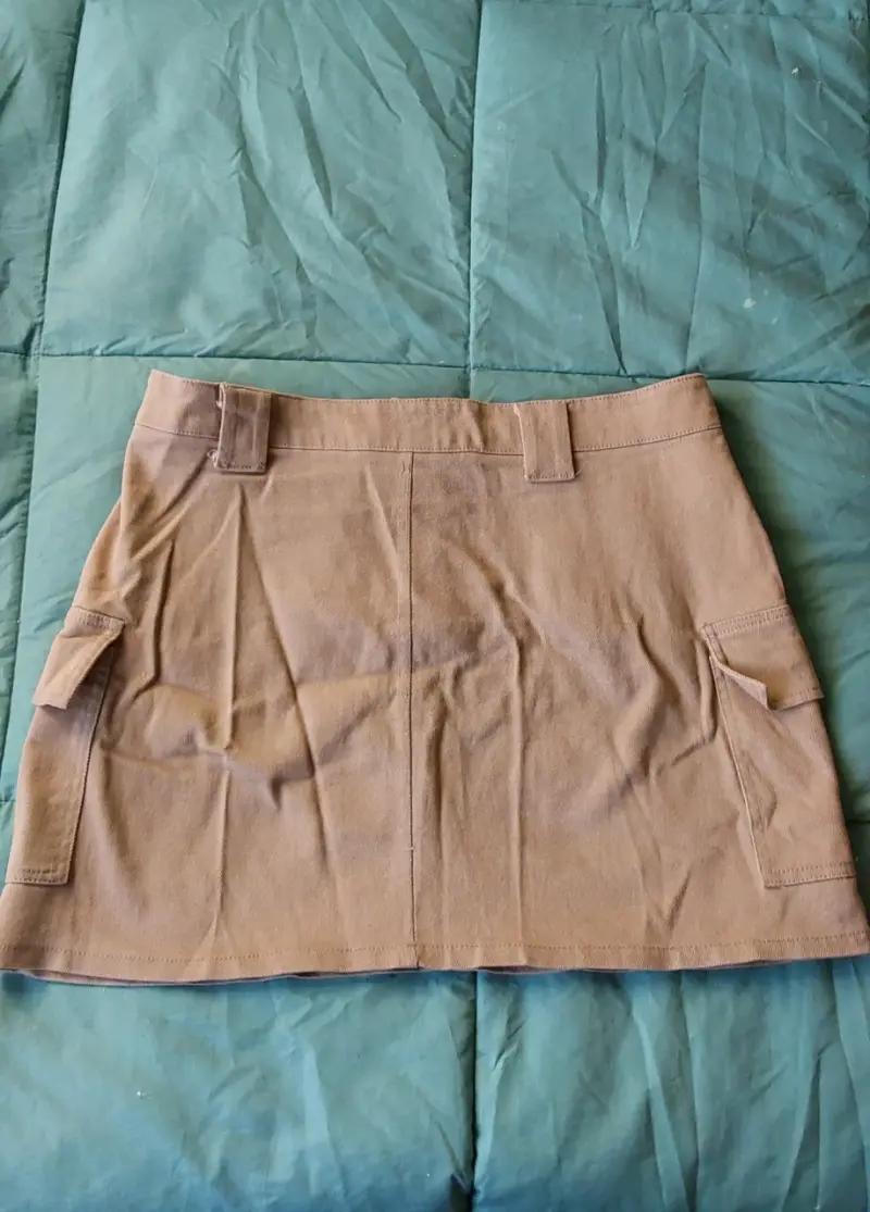 Falda cargo beige - 3