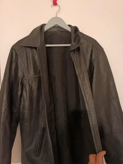 Chaqueta de Cuero Recta Minimalista - miniatura 4