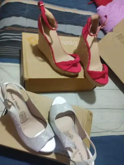 Zapatos de plataforma variados - miniatura 2