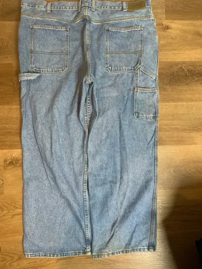 Jeans azules de mezclilla - miniatura 3