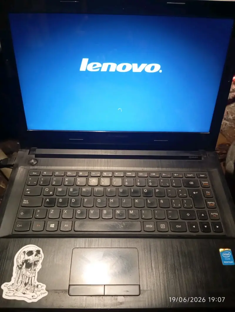 Notebook Lenovo usado