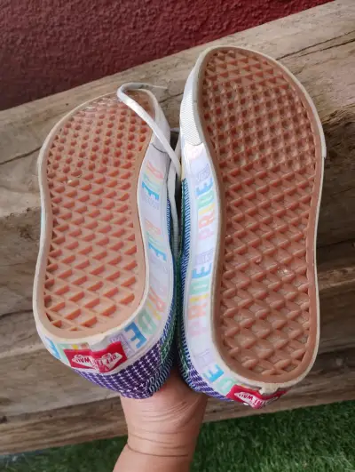 Zapatillas Vans estilo urbano - miniatura 5