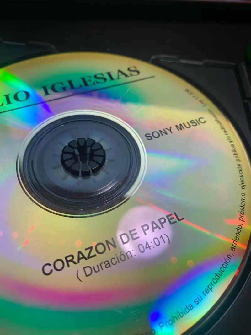 Discman Sony repuesto con CD Julio Iglesias - 5