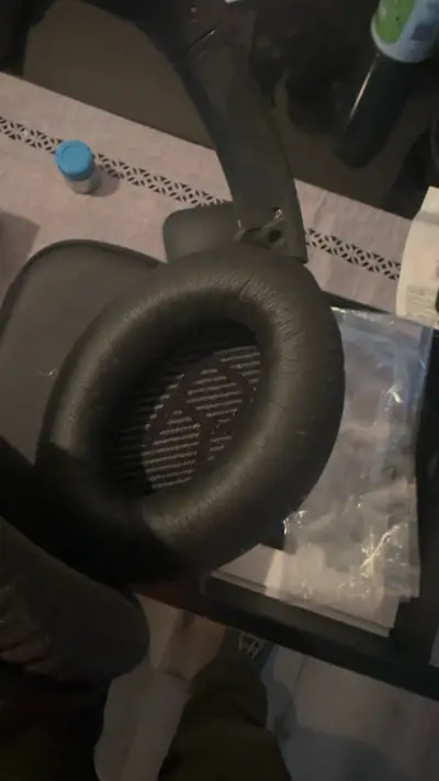 Audífonos over-ear Bose - miniatura 3