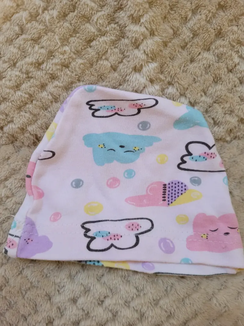 Conjunto de gorros infantiles - 6