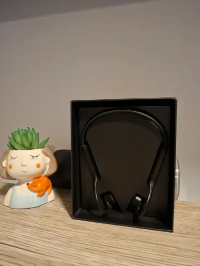 Audífonos Lenovo thinkplus negros - miniatura 3