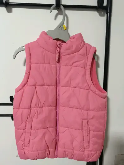 Chaleco rosado acolchado para niñas - miniatura 1