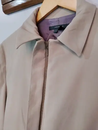 Abrigo beige ZARA con forro interior - miniatura 3