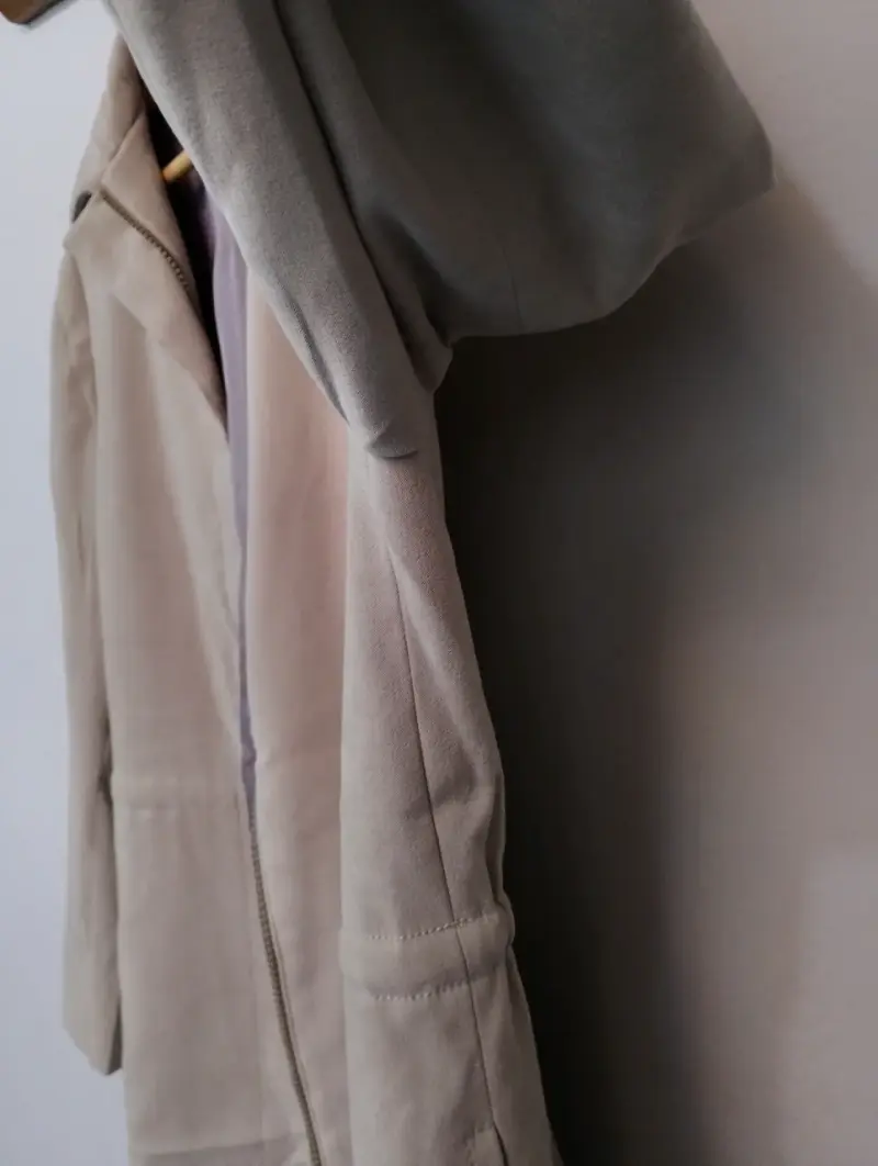 Abrigo beige ZARA con forro interior - 5