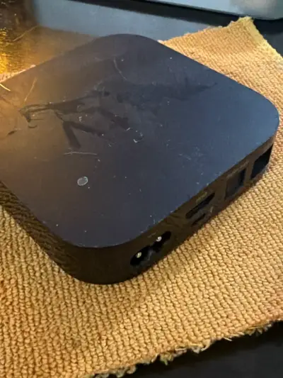 Reproductor Apple TV  negro 2” generación - miniatura 1