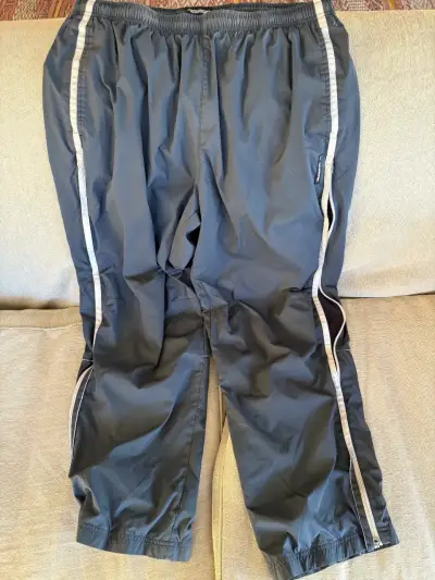 Pantalones negros Abercrombie and Fitch - miniatura 1