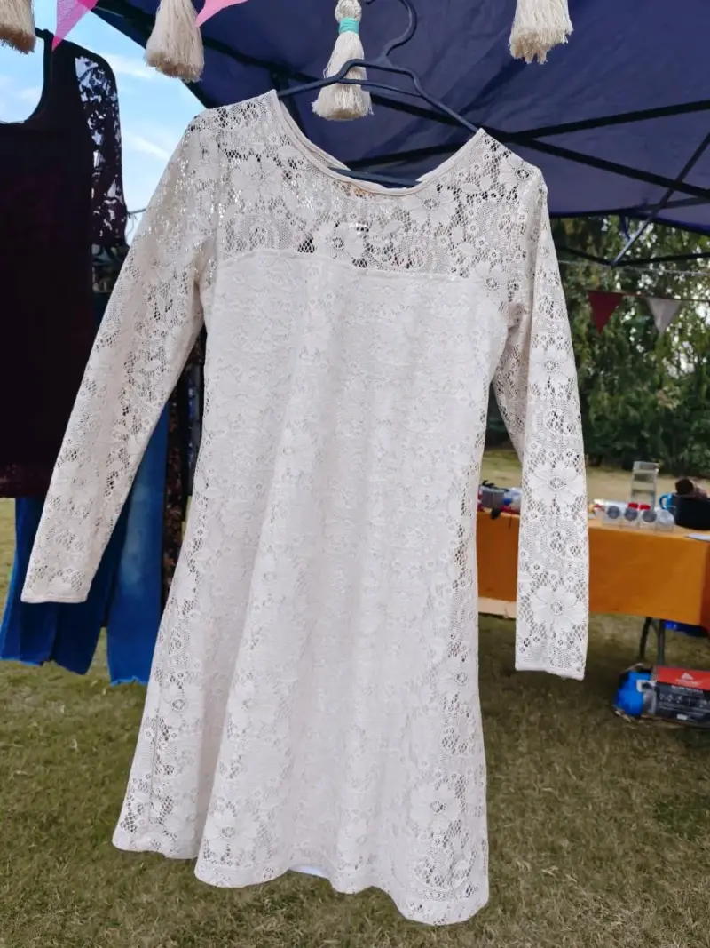 Vestido encaje crema manga larga - 1
