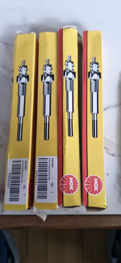 Bujías incandescentes NGK nuevas $10.000 c/u - miniatura 1