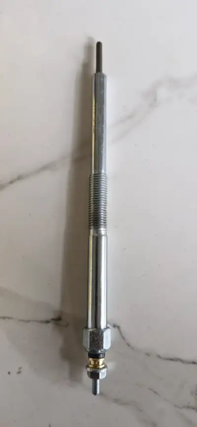 Bujías incandescentes NGK nuevas $10.000 c/u - miniatura 2