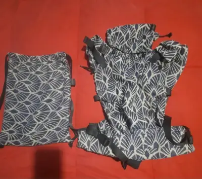 Mochila portabebé estampada - miniatura 4