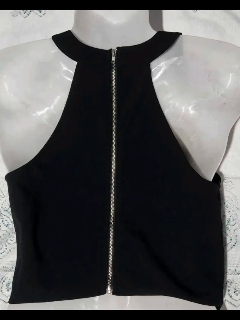Top nuevo importado con diseños de tachas - 4
