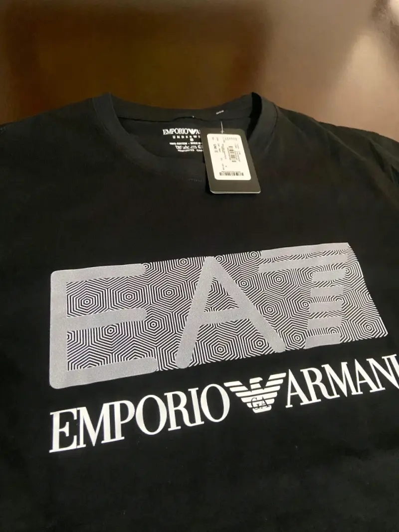 Poleras negra Emporio Armani EA7 karl lagerfeld - 4