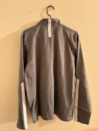 Polerón gris Under Armour - miniatura 2