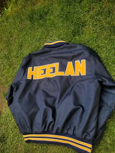 Chaqueta varsity azul marino - miniatura 3
