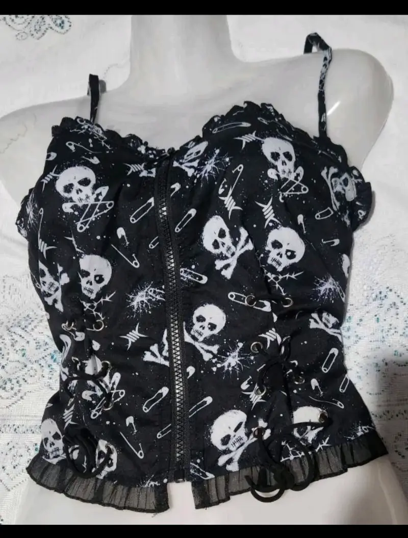 Top negro nuevo importado con estampado de calaver - 3