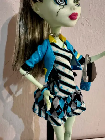 Muñeca Monster High Frankie Stein Picture Day G1. - miniatura 5