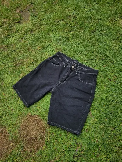 Shorts de mezclilla negros - miniatura 1