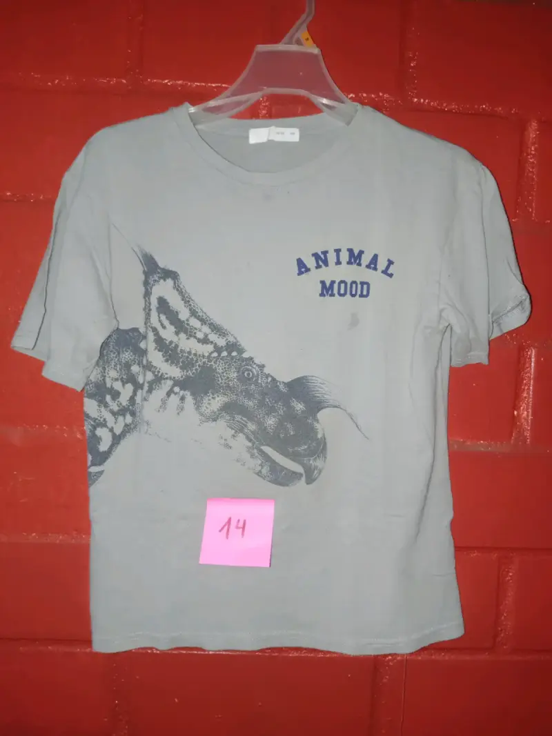 Polera gris Homero Simpson - 5