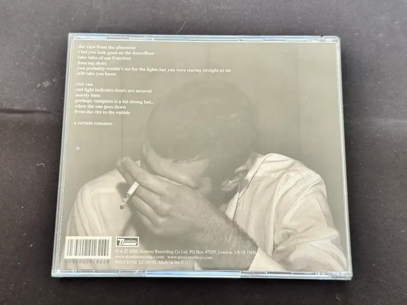 CD Arctic Monkeys Whatever People Say I Am, That's - 3
