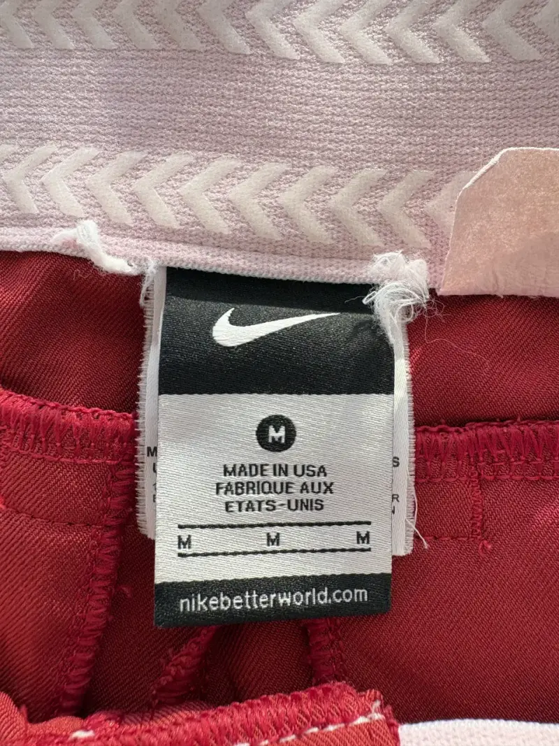 Pantalones cortos deportivos rojos Nike - 3