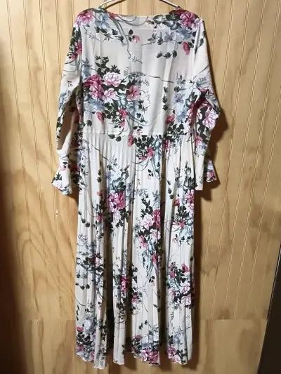 Vestido floreado - miniatura 2