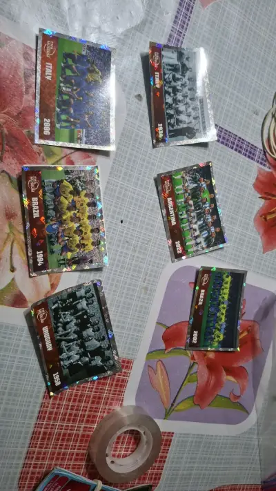 Láminas originales Mundial FIFA 2026 - Escudos y f - miniatura 1