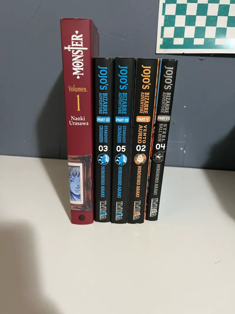 Colección de mangas Monster y Jojo's - 1