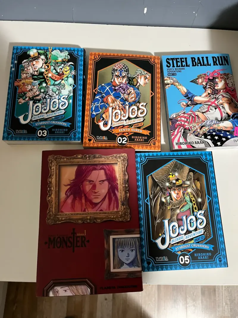 Colección de mangas Monster y Jojo's - 2
