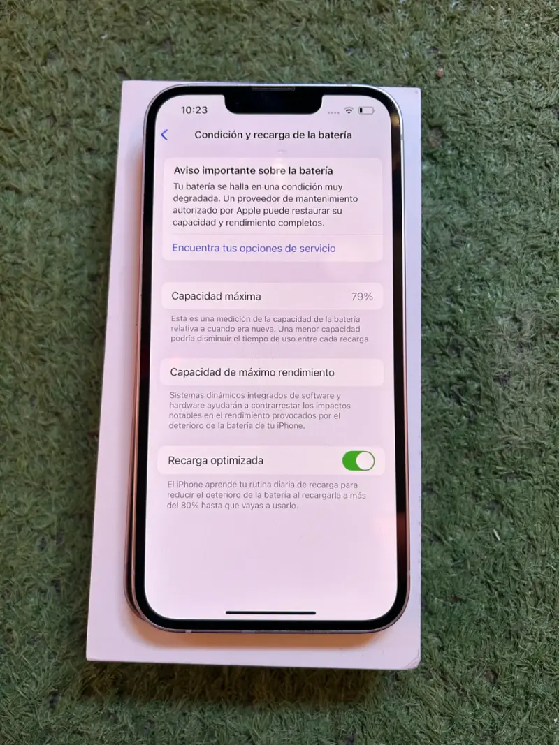 iPhone 14 - 3