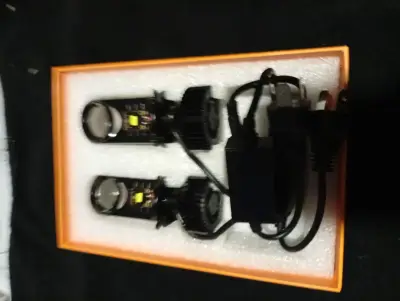 Kit de luces LED H4 para autos - miniatura 4