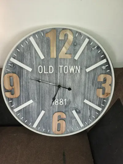 Reloj de pared estilo vintage - miniatura 1