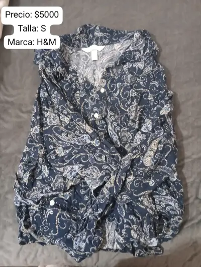 Blusas de diversas marcas y diseños - miniatura 3