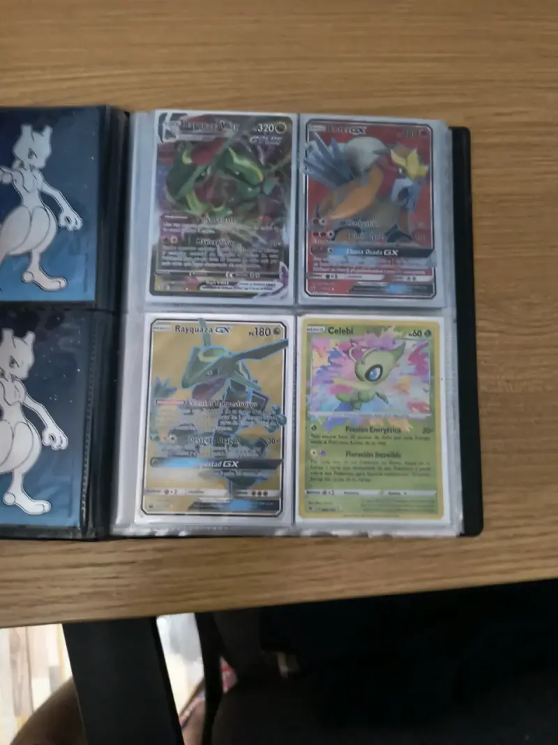 Colección de cartas Pokémon 2017-2022 - 1