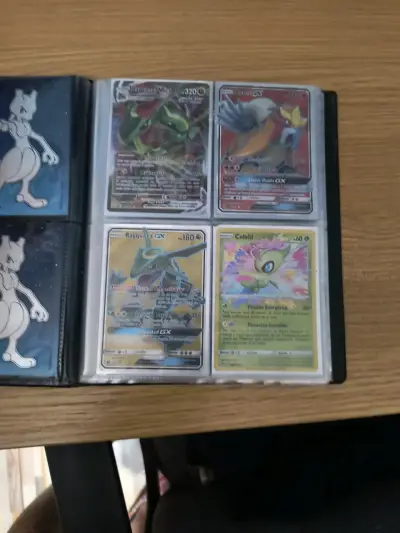 Colección de cartas Pokémon 2017-2022 - miniatura 1