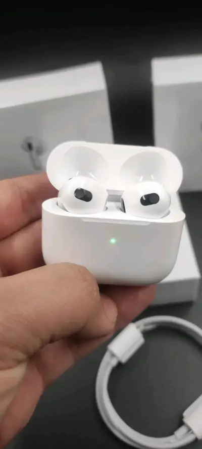 Audífonos inalámbricos blancos - miniatura 6