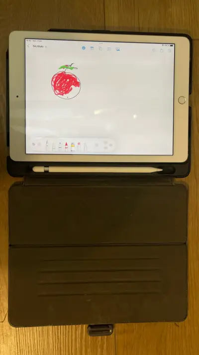 iPad con funda y lápiz - miniatura 4